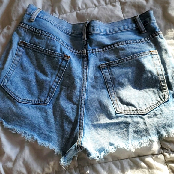 Jean shorts - Picture 3 of 3